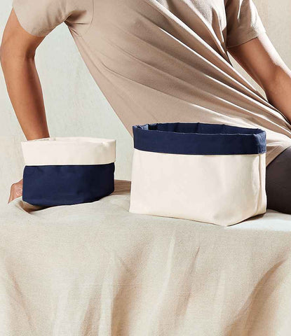 W572 Natural/Navy Model